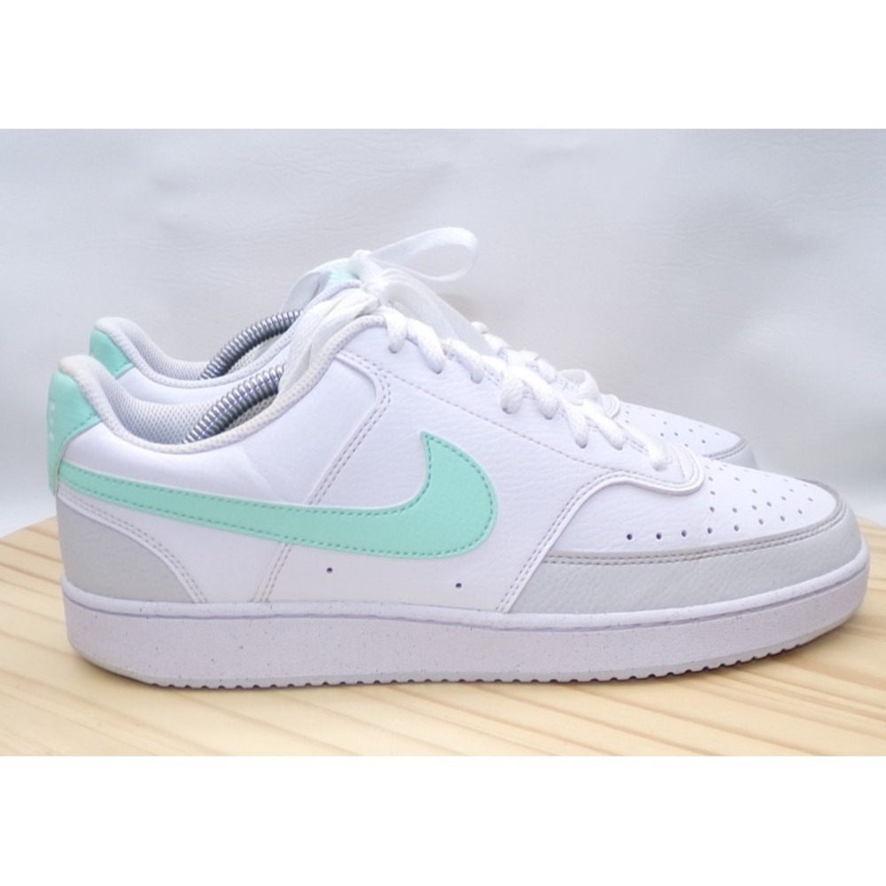 Nike Court Vision Low Shoes FZ4124-100 Mens White‎ Mint Green Sz 10 Sneakers - Picture 4 of 10